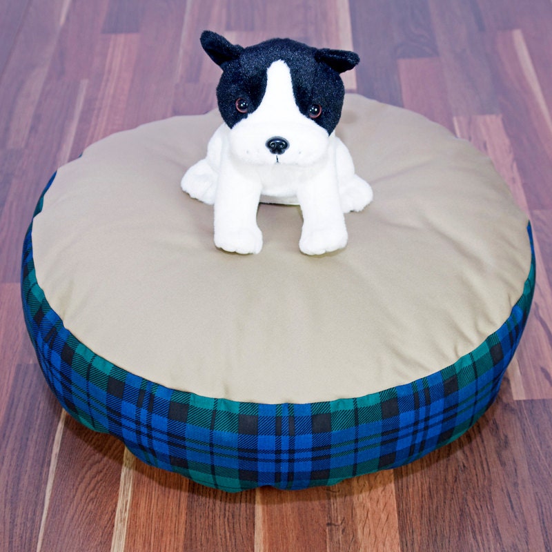 Blue & Green Tartan Plaid Round Dog Bed 20 by LadyMaggies on Etsy
