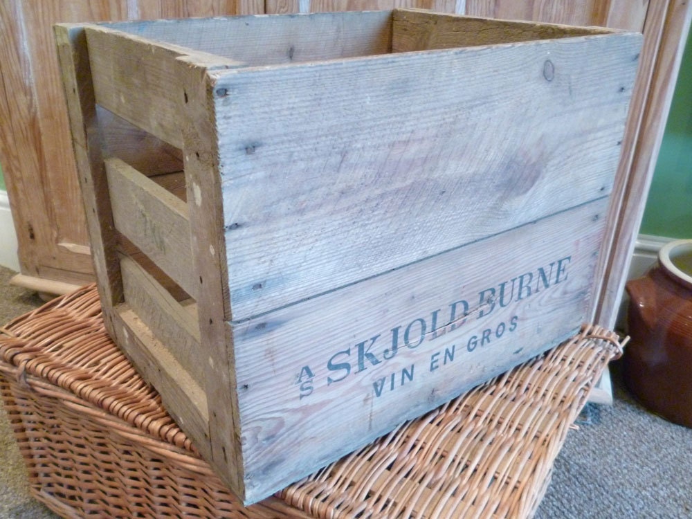 Popular items for wooden wine crate on Etsy
