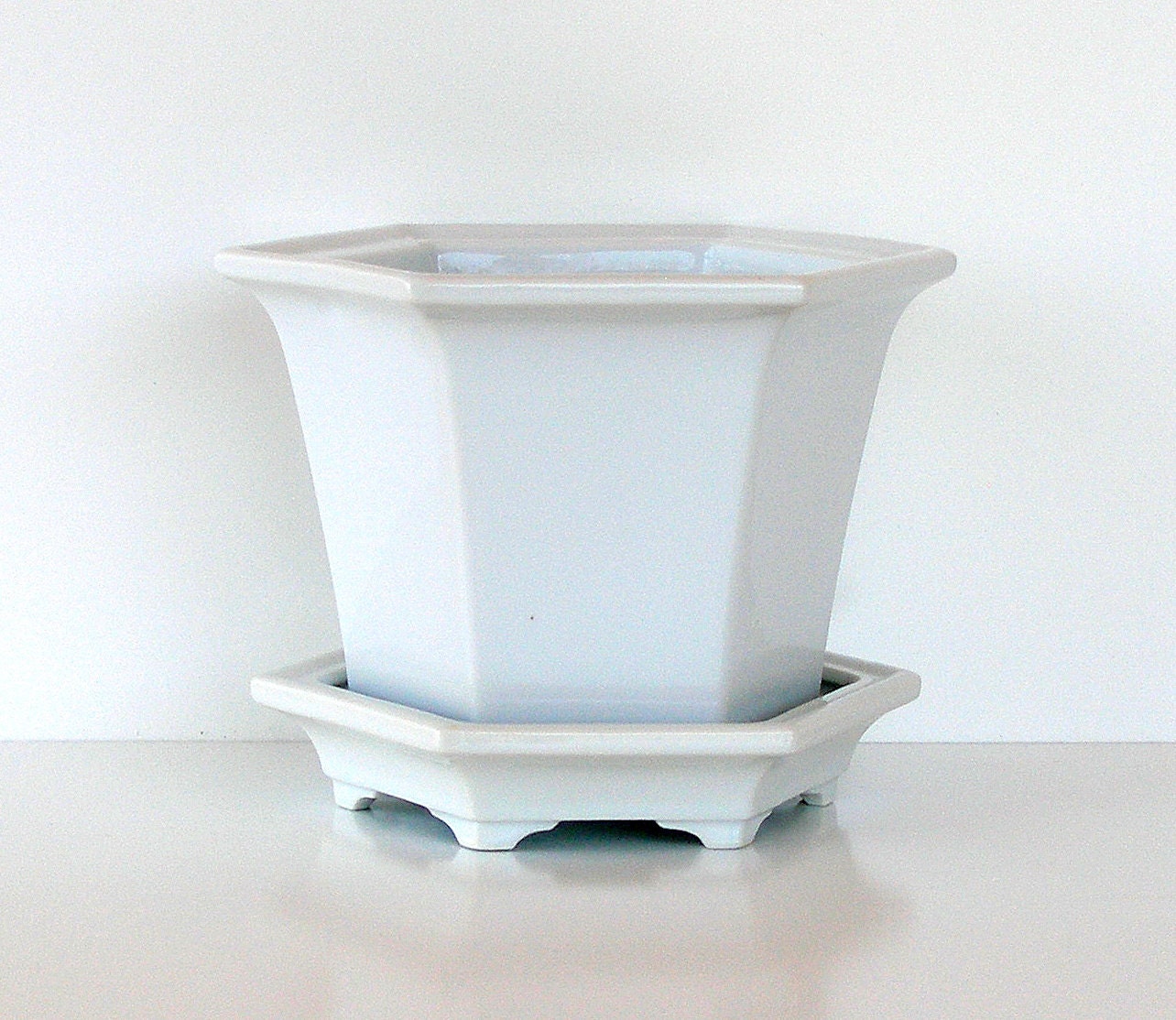 Vintage Ceramic Planter Oriental White Asian Home by retrogroovie