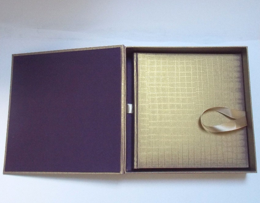 Elegant gold and violet Christmas present or Wedding set - photo album and a box - TomazBindery