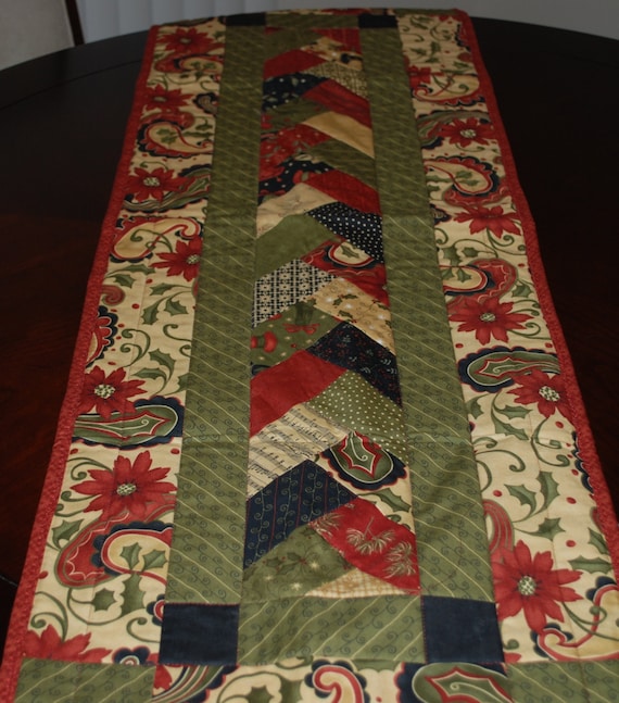 Etsy Table  Items Runner similar Christmas table to etsy runner Country on