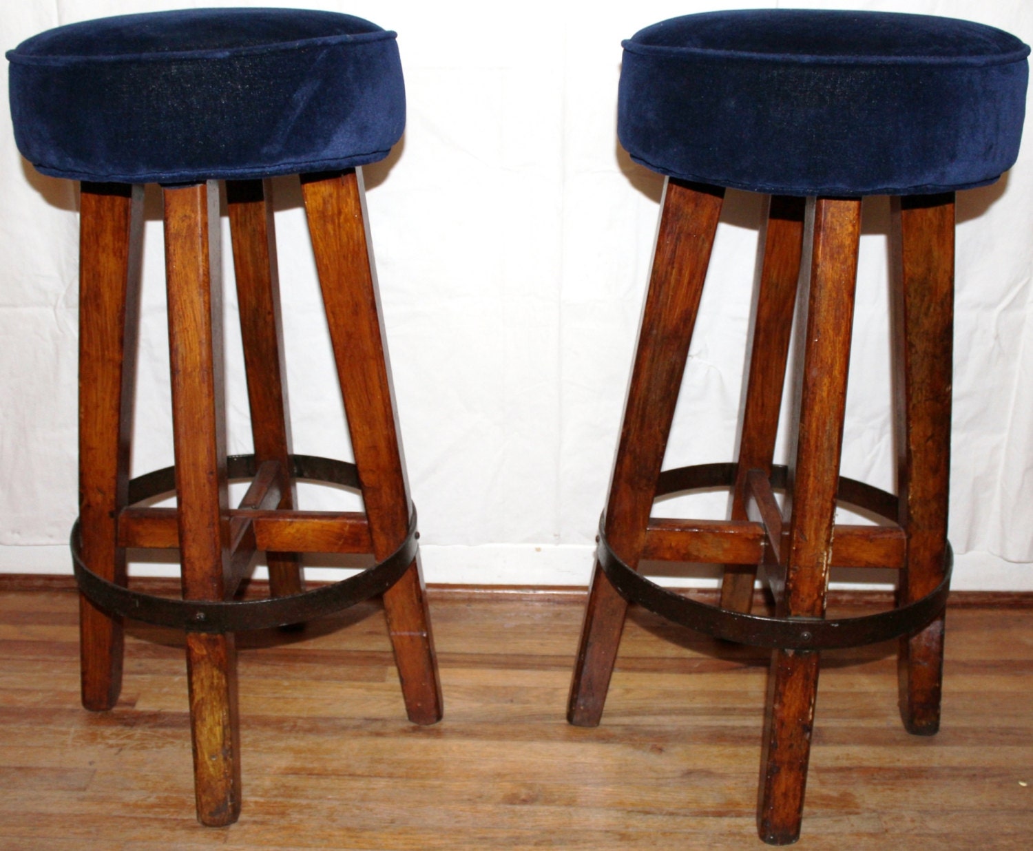 Popular items for Vintage Bar Stool on Etsy