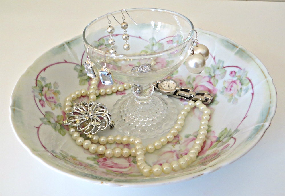 CHRISTMAS IDEA Beautiful Vintage Floral Dish by farmhousepretty