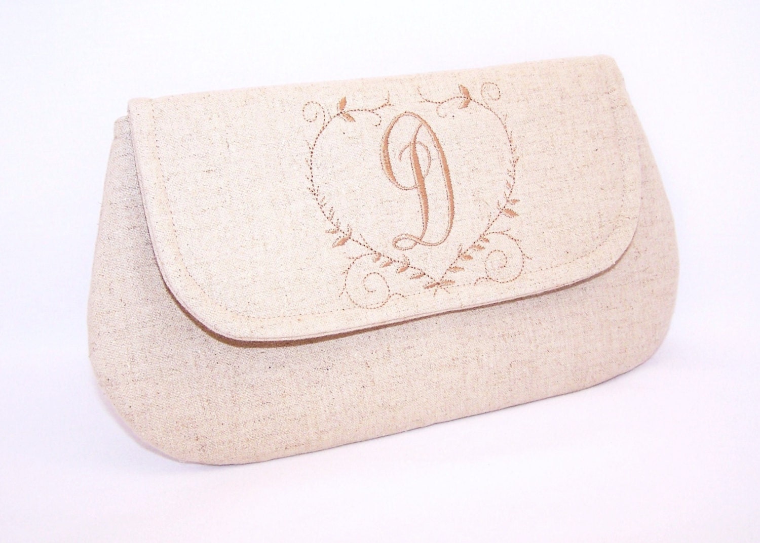 Monogrammed Linen and Cotton Clutch - jadejourney