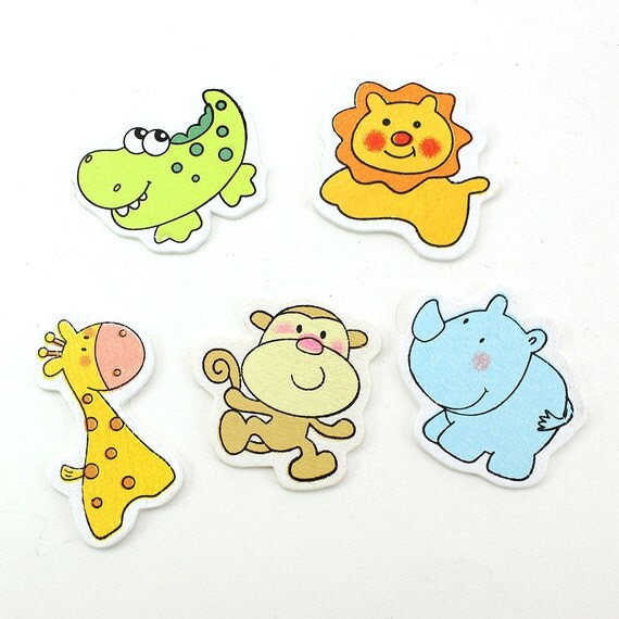 Small Wooden Painted Animal Cutout Shapes (pack of 10 pieces) - ** FREE SHIPPING ** Il_570xn