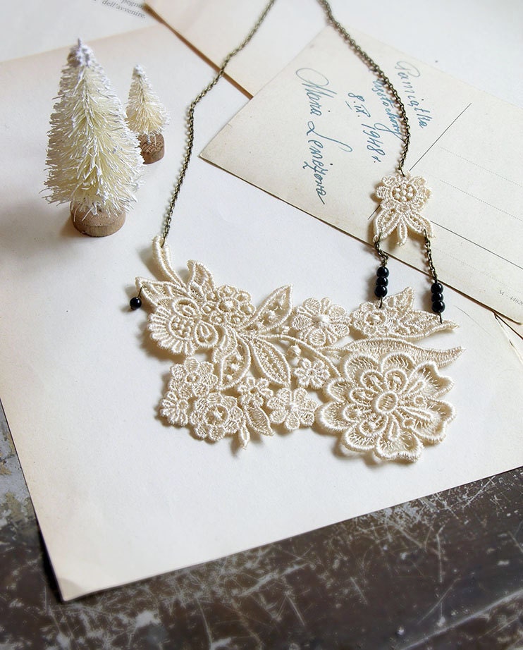 lace necklace - JULIET - wedding - bridal - floral - ivory- winter - holiday - gift for women - christmas - whiteowl