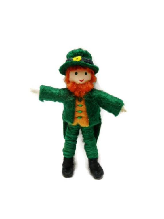 miniature leprechaun figurines