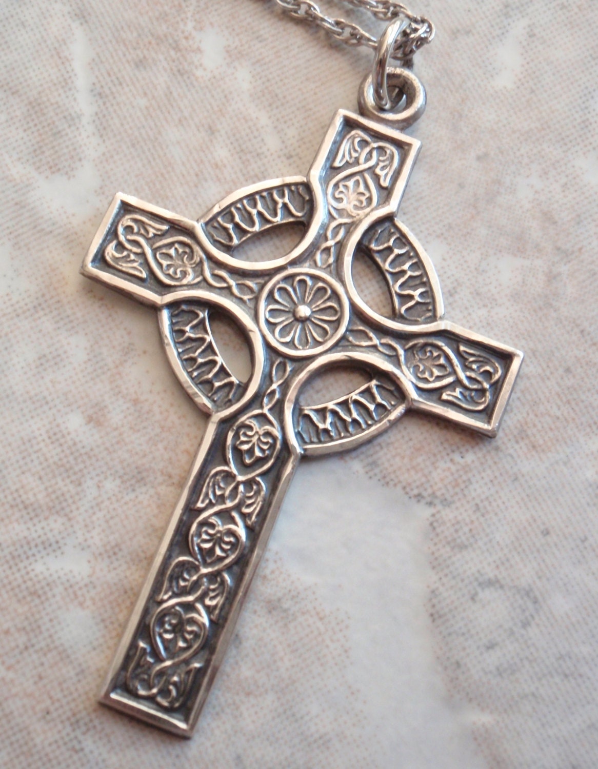 Sterling Silver Celtic Cross Necklace Vintage By Cutterstone 