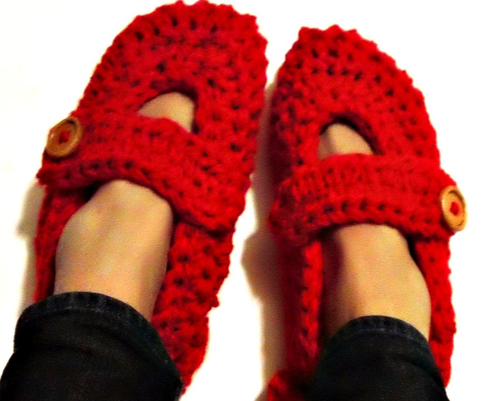 Crochet House Slippers For her For Women and Teens RED Mary Janes. Gifts under 30.Valentines.Etsy treasurie.LOVE - PeachGroup