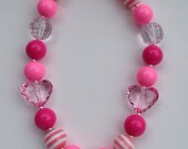 Stretchy pink Gum ball necklace, Girls heart necklace, pink chunky necklace Il_170x135