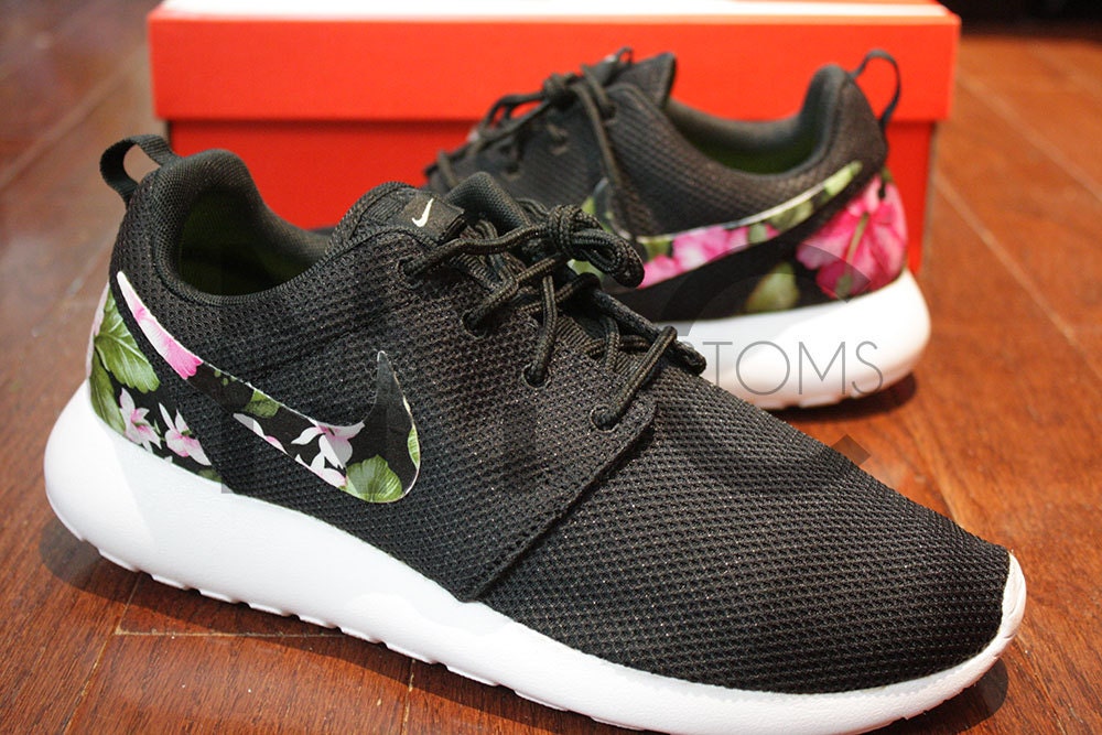 nike roshe floral print