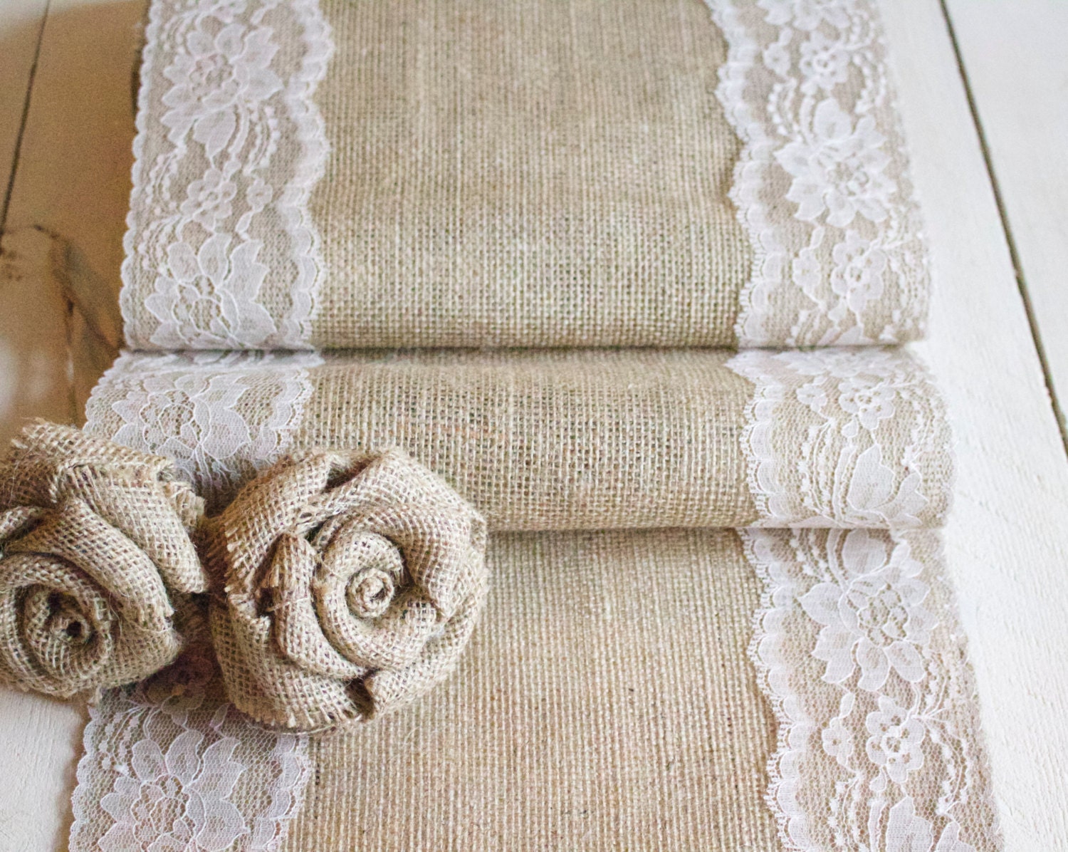 Burlap Table Runner with Natural Lace, Rustic Table Runner, Country Wedding, Burlap and Lace Table Runner, Wedding Table Runner, Rustic