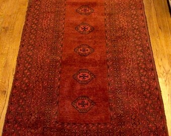 Items similar to Vintage Persian hand knotted Wool Throw Rug 24x38