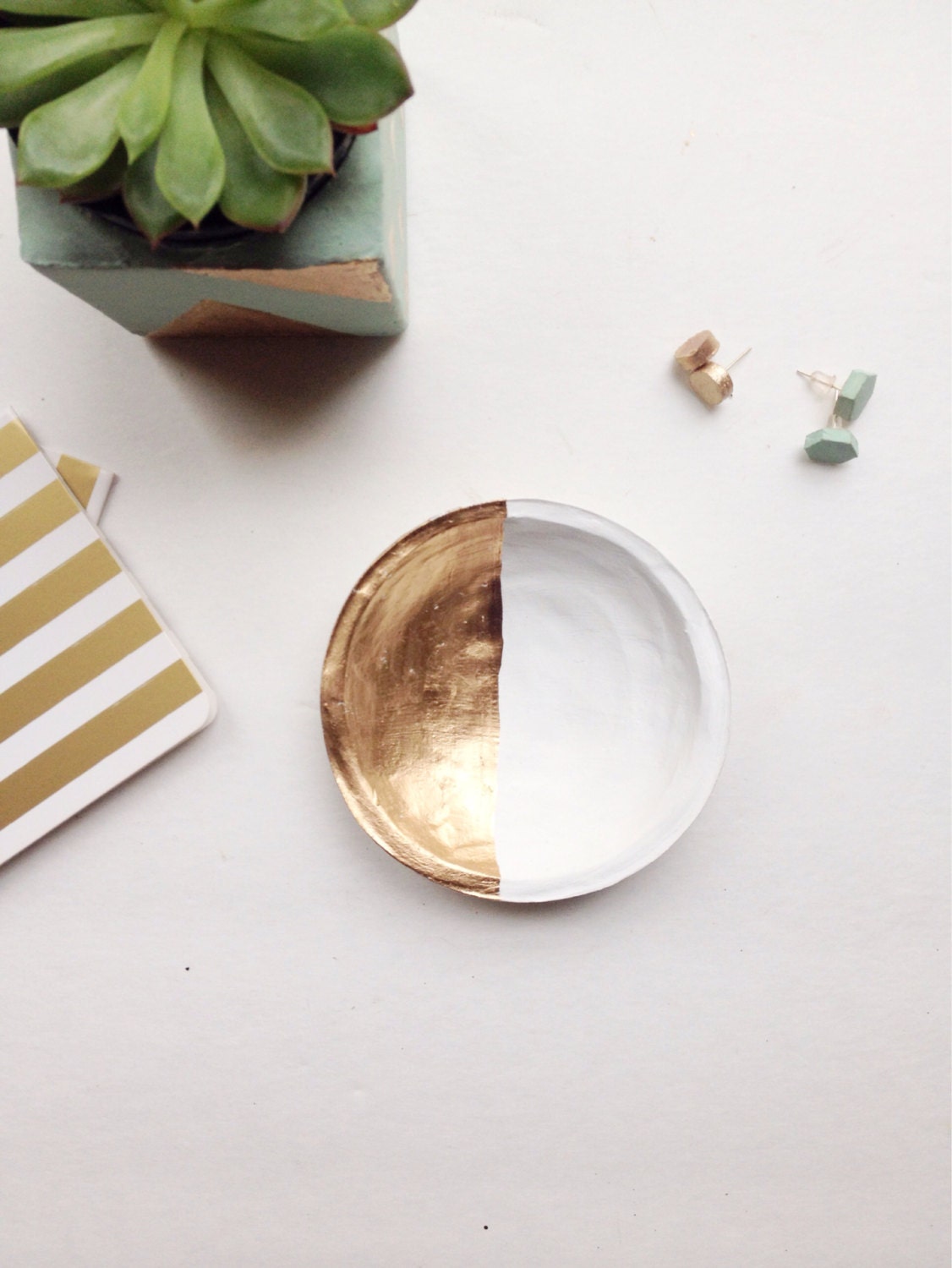 White and Gold Jewelry DishWhite and Gold Ring Dish