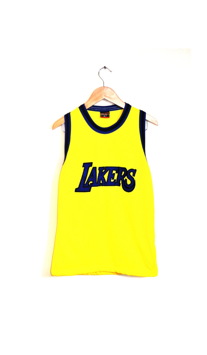 lakers vest mens