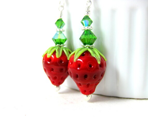 Strawberry Earrings, Berry Earrings, Fruit Earrings, Lampwork Earrings
