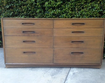 henredon chest on Etsy, a global handmade and vintage marketplace.