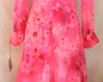 Items similar to Oh So Pretty Girls Fushia Chiffon Dress on Etsy