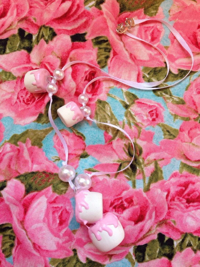Items similar to Marshmallow Necklace in white, made of lightweight