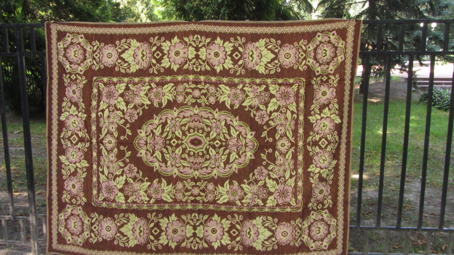 Vintage Floral Tablecloth Garden Table Decor, Kitchen Table Linen Gift Decor Ide