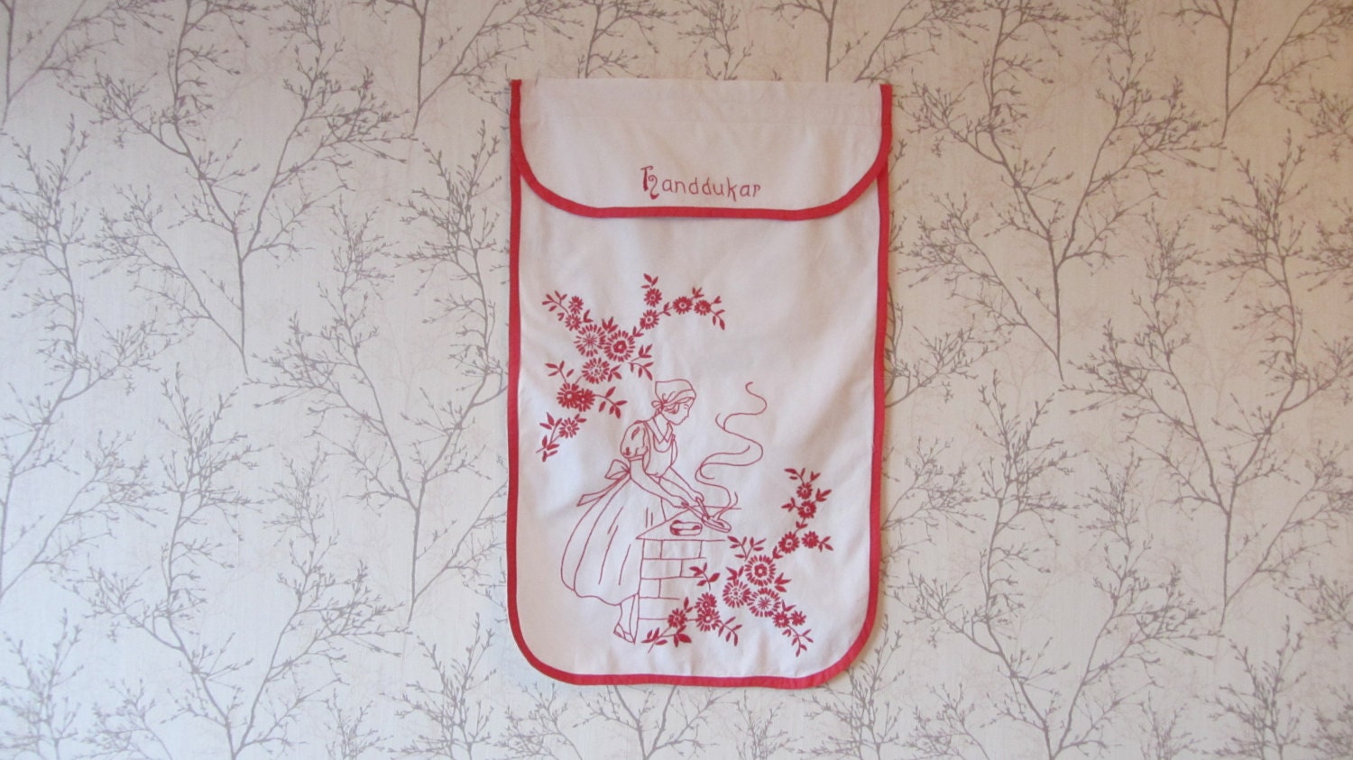 Vintage Sweeden tovel with red ornament, handdukar sweeden, tovel with girl, whi