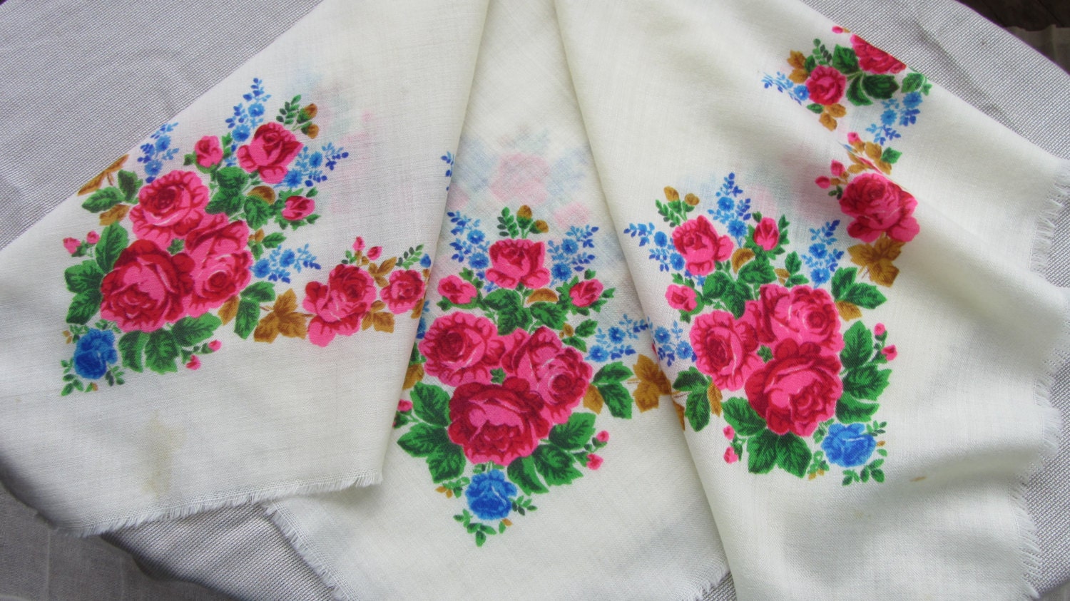 Pure Wool Head Scarf, Vintage Wool White Shawl, Vintage Ukrainian Shawl, Russian