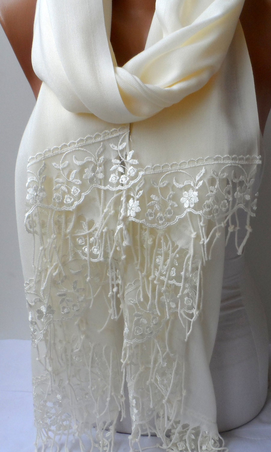 Ivory Pashmina Bridesmaid Shawls With Cream By Elegancescarf