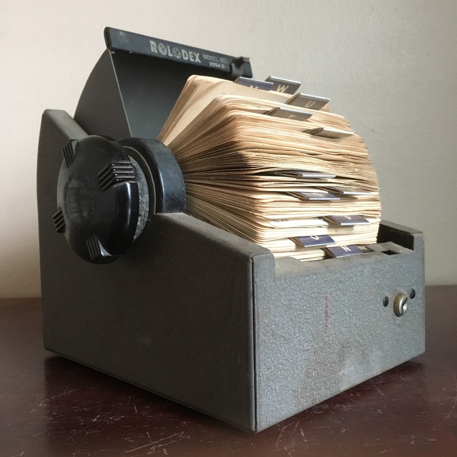 Vintage ROLODEX 2254 D 2254D Metal Roll Top Rotary Index