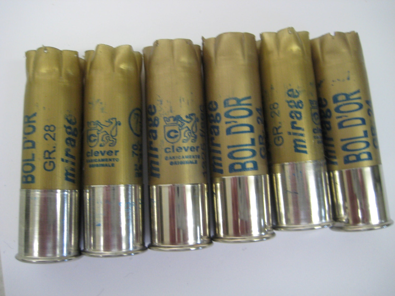 Huge Lot 12 Empty Shotgun Shells Hulls 12 Gauge Clever Mirage