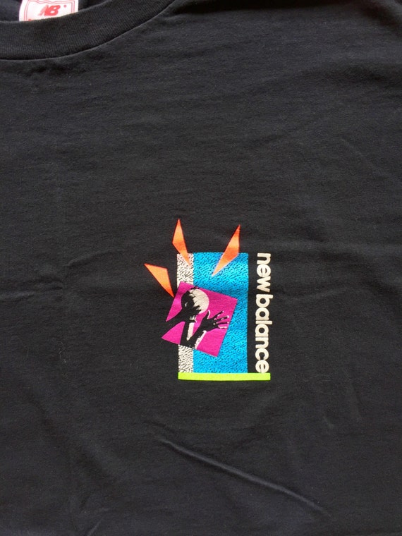 vintage new balance t shirt