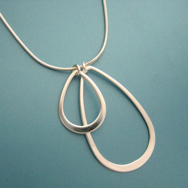 petals - sterling silver necklace
