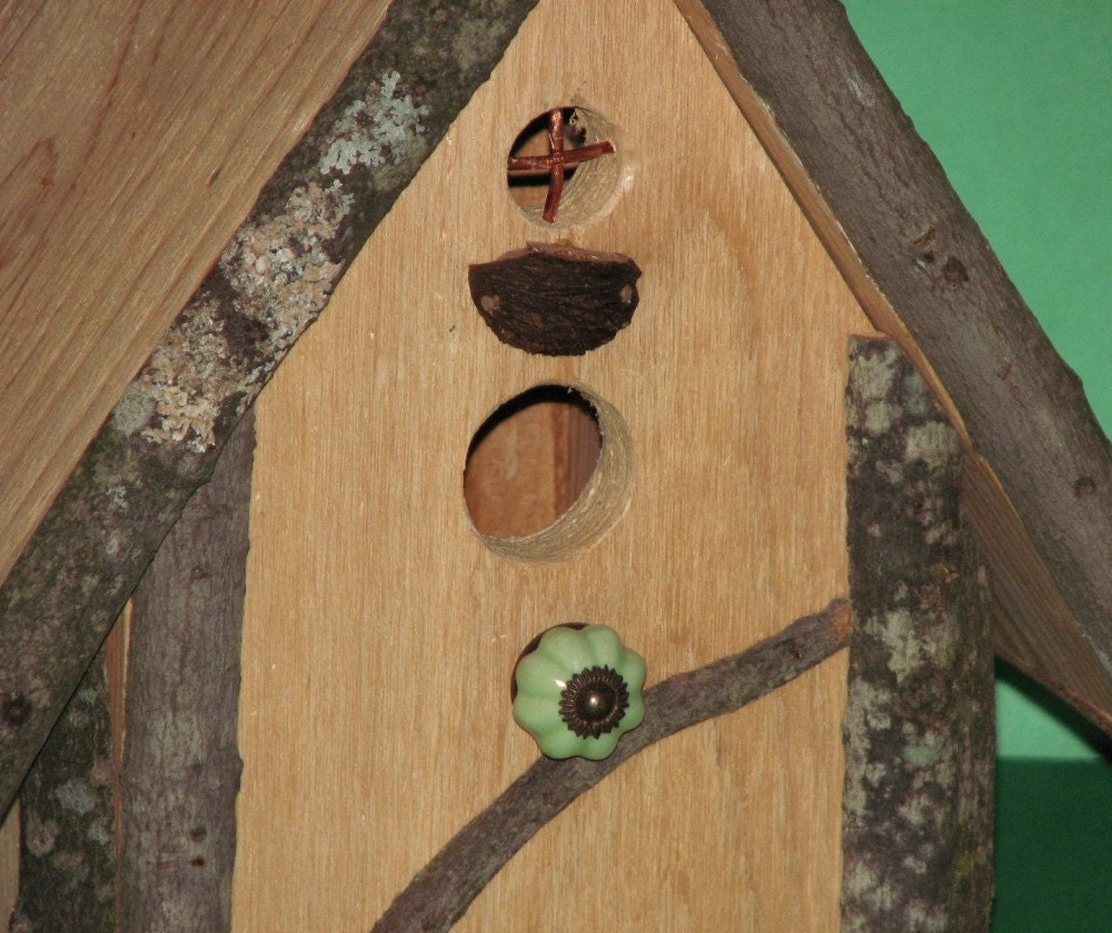 Adirondack Style Cedar Wood Birdhouse