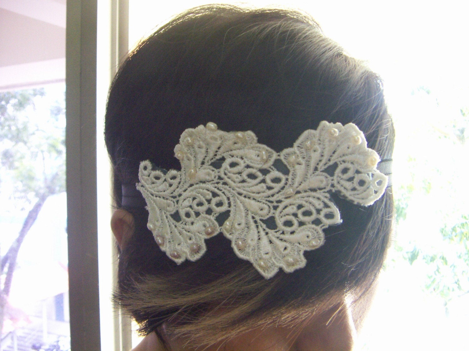 The Dido, real pearls on silk lace
