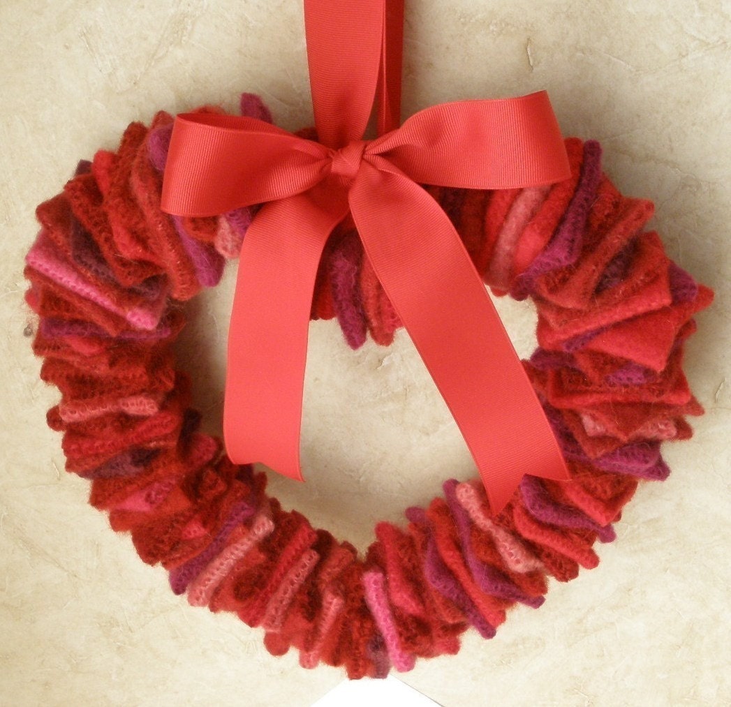EtsyXO felted wool heart wreath recycled red pink