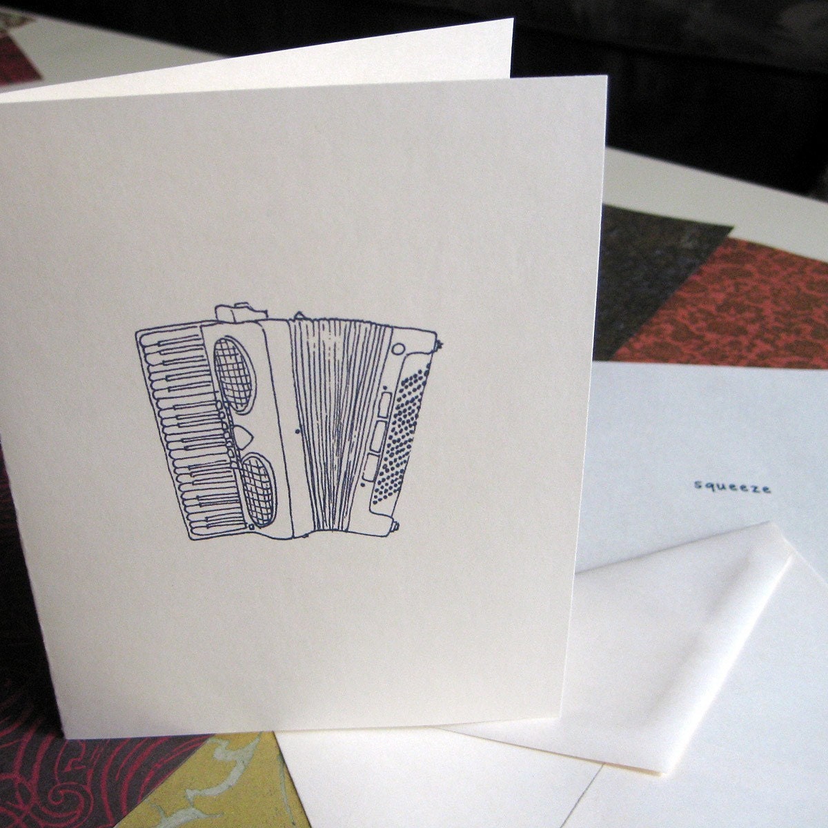 Accordion Illustration Note Card