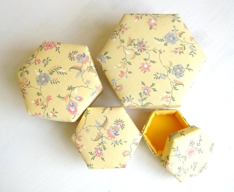 Box gift yellow hexagon fabric cute small