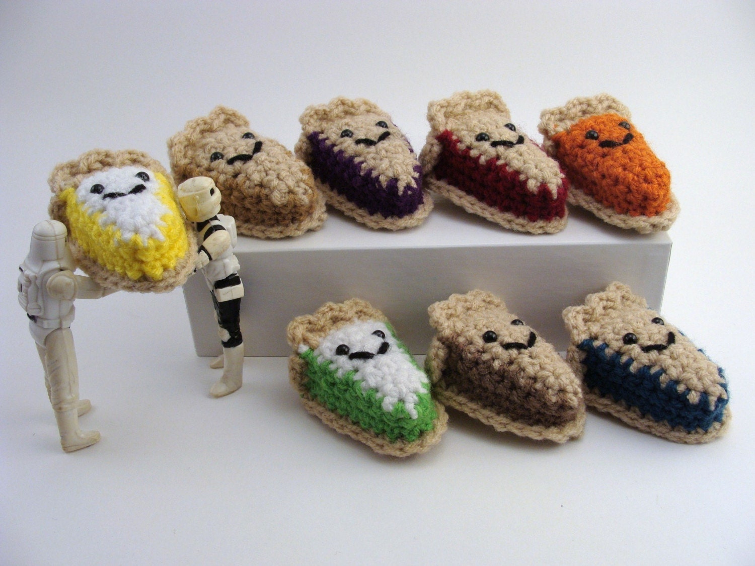 NEW - Petite Pocket Pie Plush Keychain - Your choice of flavor