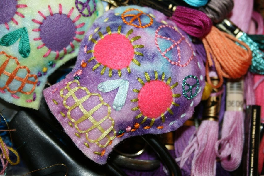 Plush Sugar Skulls (PEACE)