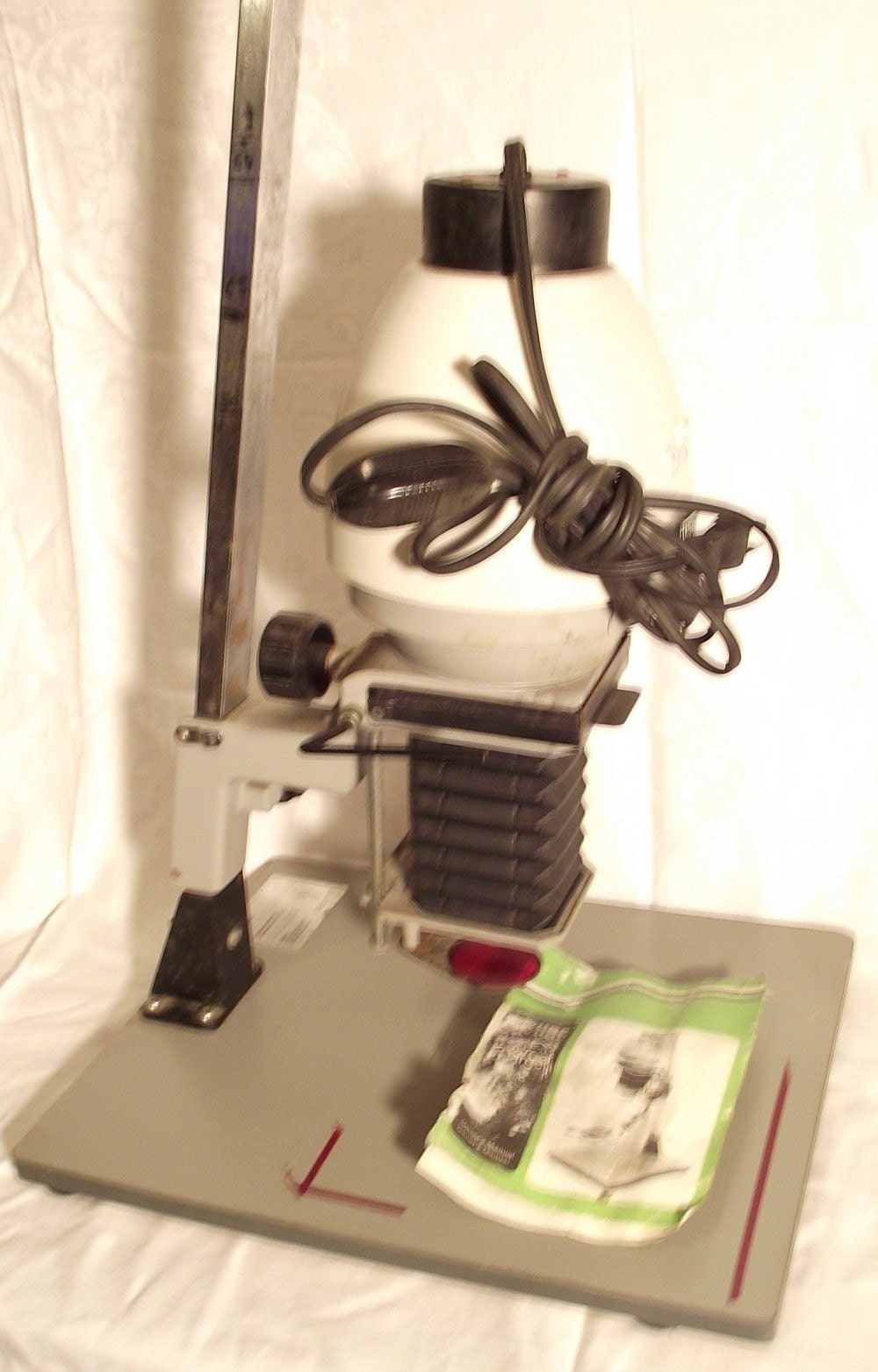 Vivitar Model E-33 Enlarger Vintage 1971