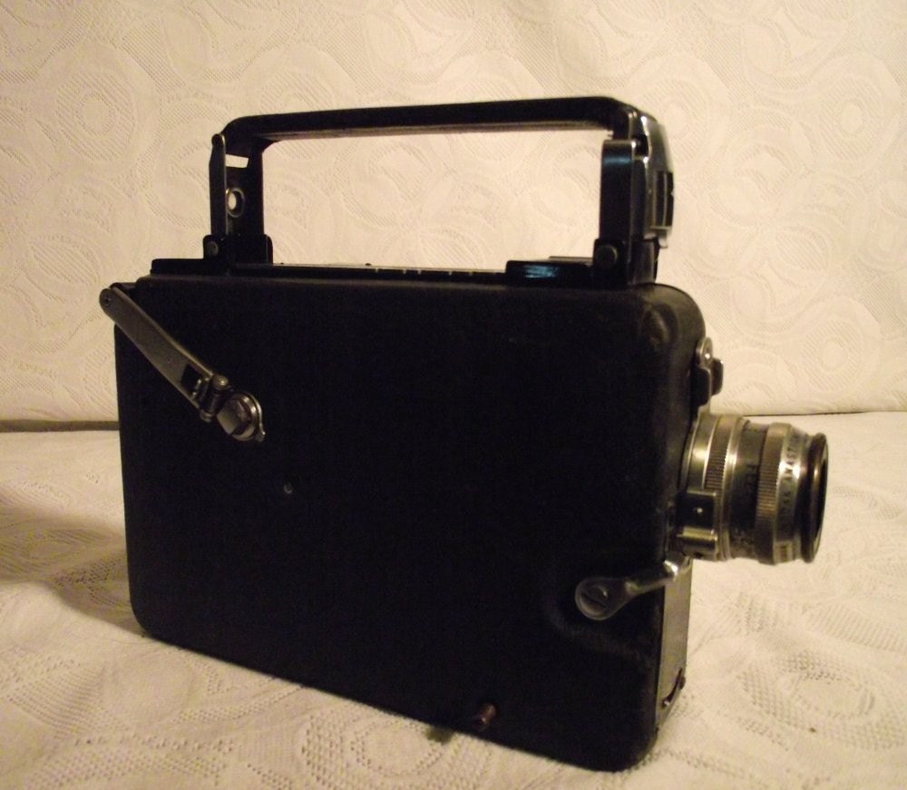 Magazine Cine-Kodak Vintage 1955 16mm Movie Camera