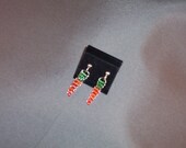 Little Carrot Earrings by theyoungmisscepero