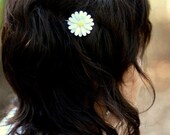 set of 3 medium daisy hair pins - paper flower accessories for everyday or special event