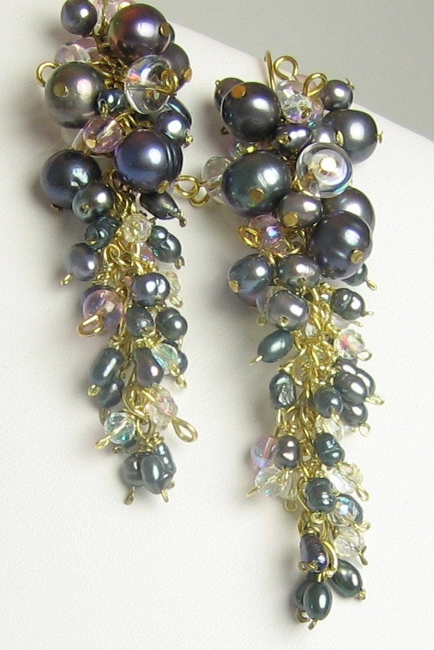 Black Pearl Cascade Earrings - Drama Queen Black Pearl Cascade Earrings