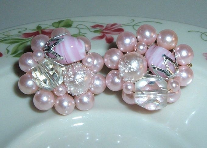 Vintage Japan Pink Faux Pearl Clip Earrings