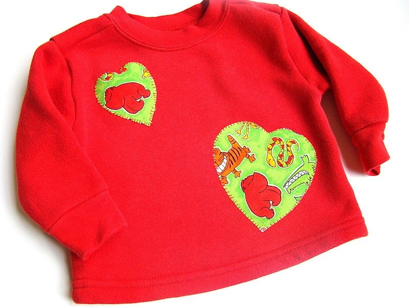 Sweatshirt for infants  - red with heart appliques 12 months