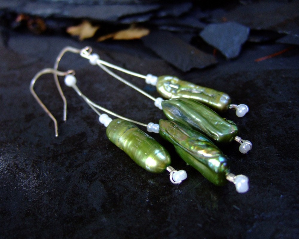 Love in Green, biwa pearl and silver earrings