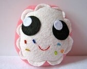 Sprinkled Pink Donut Plush - mypapercrane