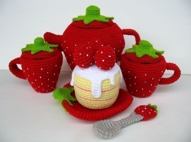 Crochet Pattern - STRAWBERRY TEA SET- Toys - pdf