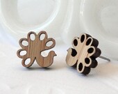 Peacock Stud Earrings in Bamboo