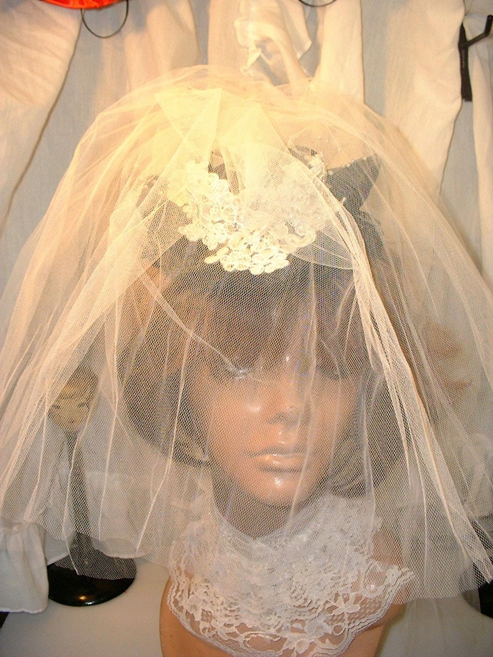 Wedding Mini-Hat in Black and White